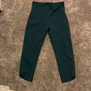 Old Navy HighWaisted crop legging